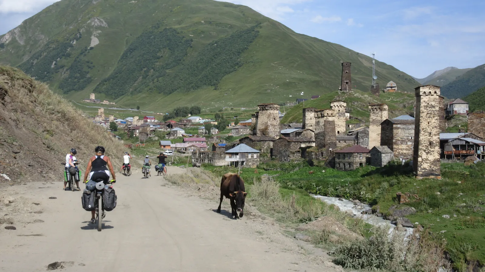 Gruzja, Uszguli